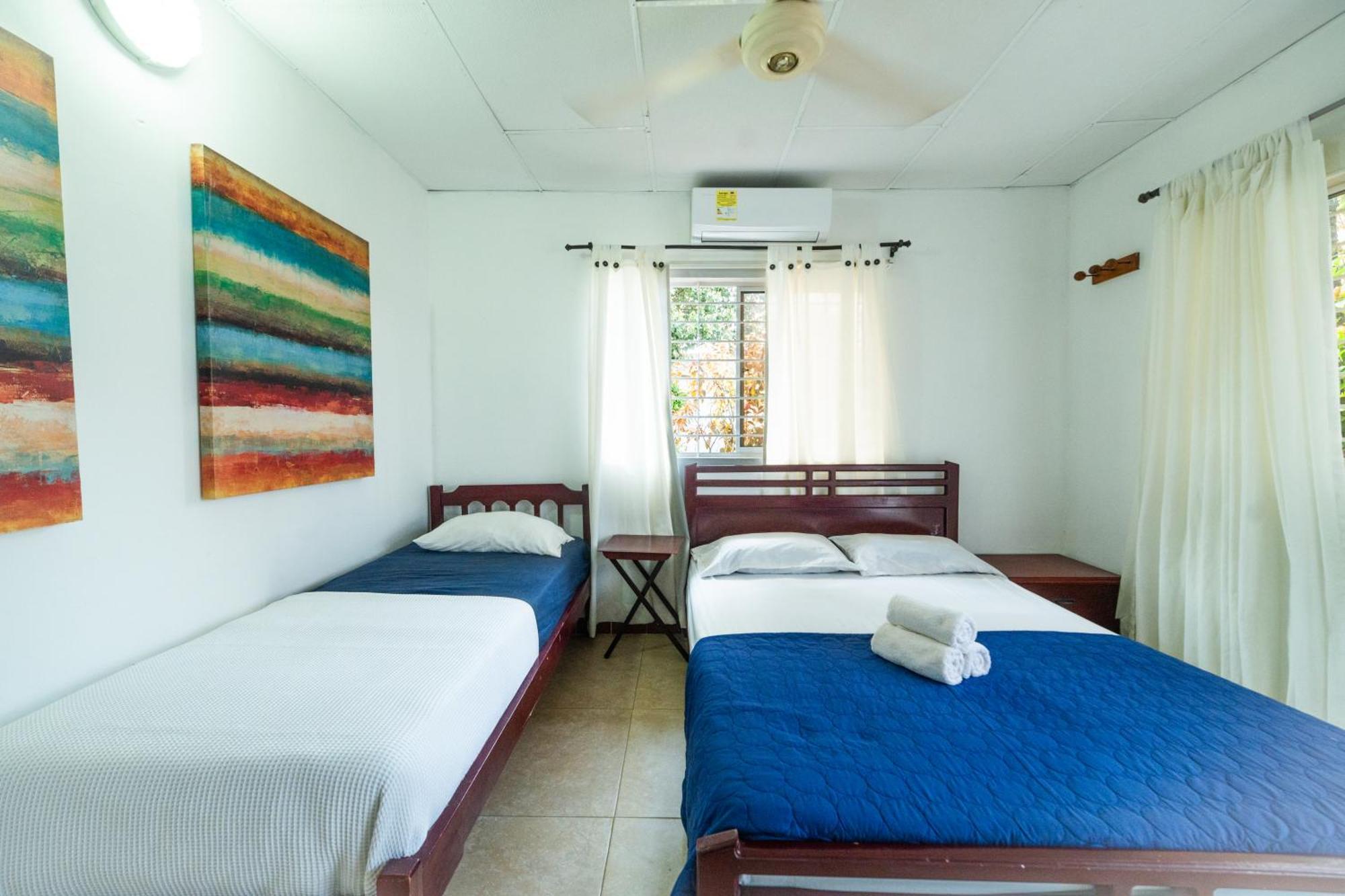 Hostal Del Mar - Tolu Ngoại thất bức ảnh