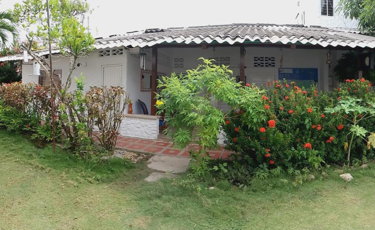Hostal Del Mar - Tolu Ngoại thất bức ảnh